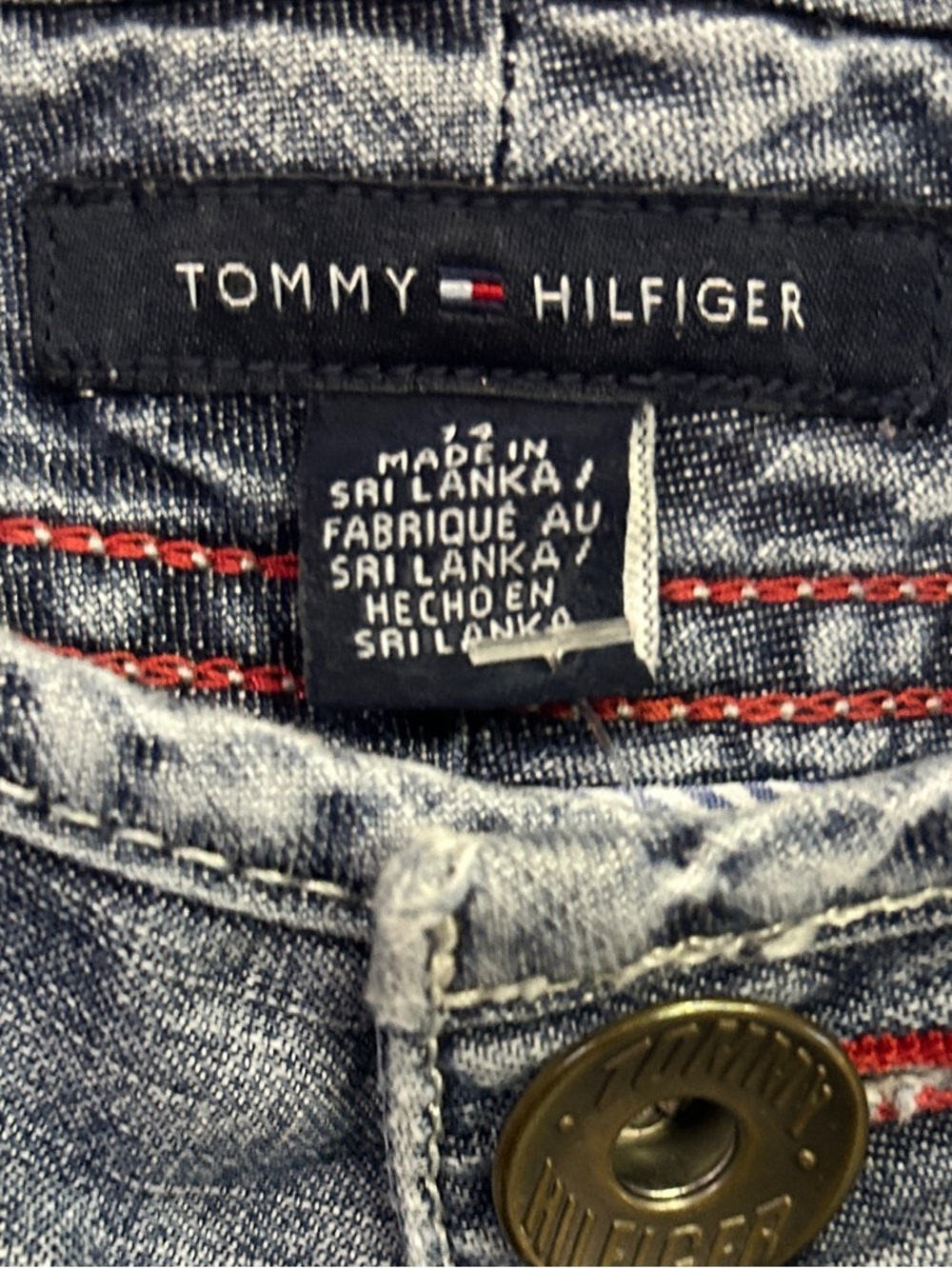 Tommy Hilfiger Womens Washed Blue Slim Straight Jeans with Red Stitching 14 - Picture 3 of 6